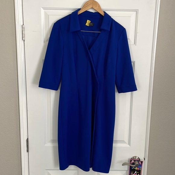 Blue Tahari faux wrap dress with belt - Picture 3 of 13
